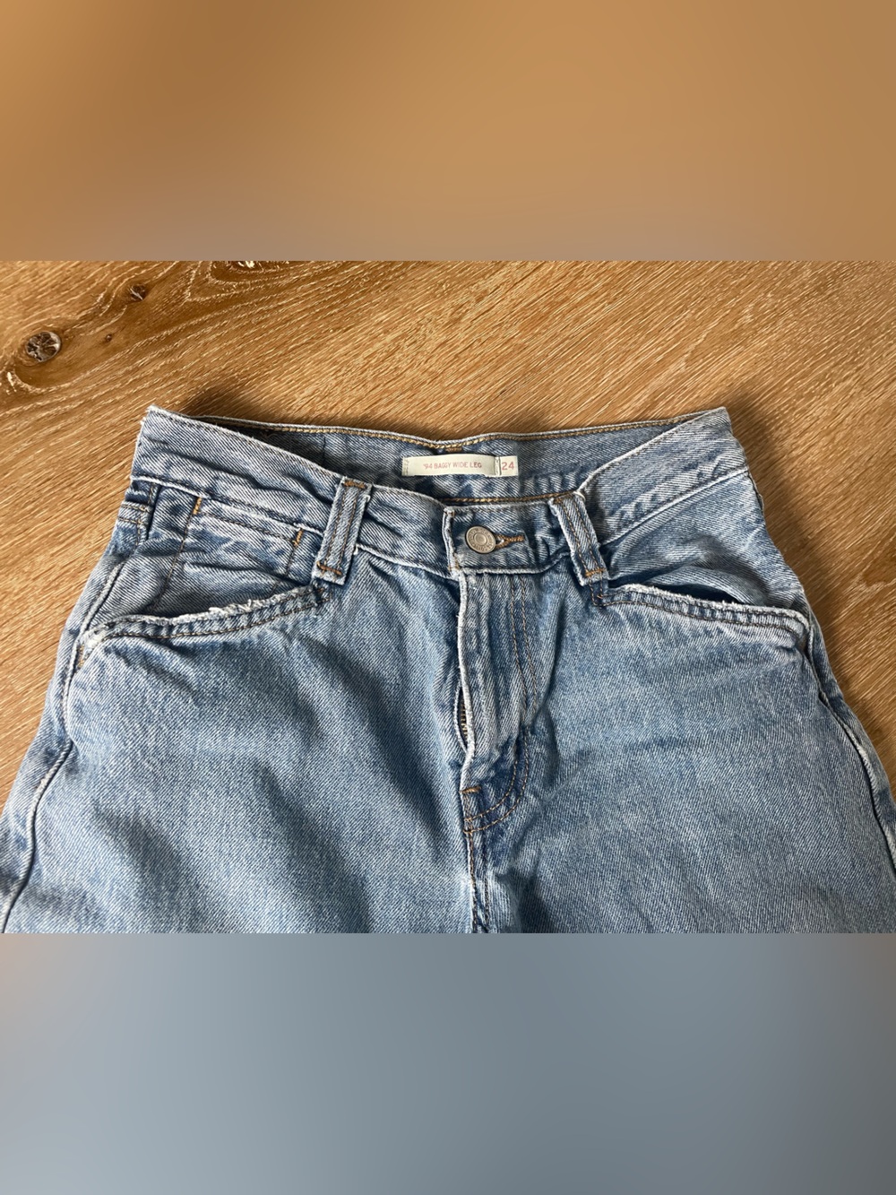 Levi's Light Blue High-Rise Women's Jeans